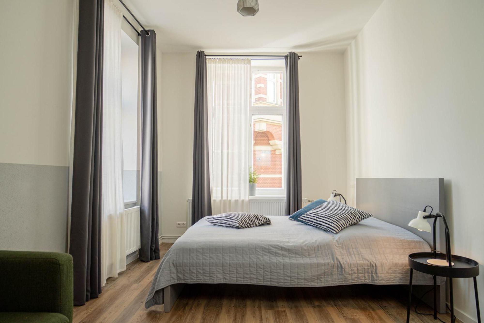 Studios Am Kniepertor In Der Altstadt Stralsund Exteriör bild