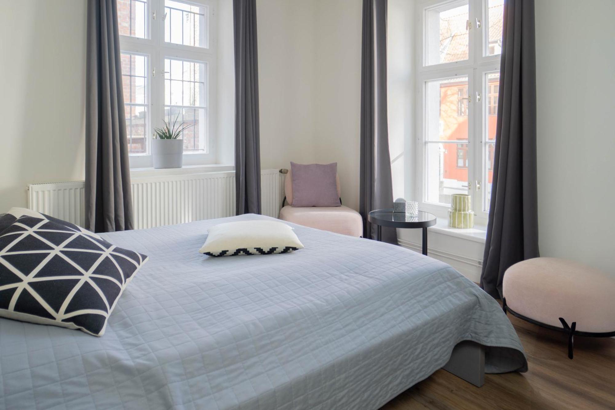 Studios Am Kniepertor In Der Altstadt Stralsund Exteriör bild